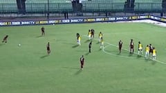 ¡Desde fuera del área! El golazo de Eduard Bello ante Ecuador