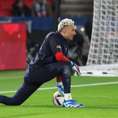 Keylor Navas y un futuro en el aire