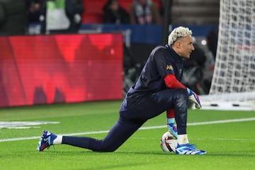 Keylor Navas y un futuro en el aire