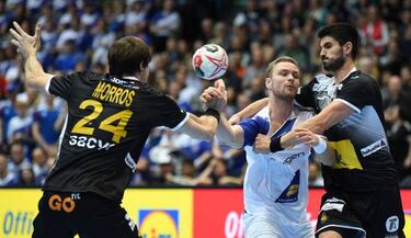 Cañellas y Sarmiento destacan en el examen ante Islandia