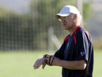 Carlos Bianchi fue entrenador del Atlético de Madrid en la temporada 2005/2006 durante 20 partidos y apenas logró 26 puntos.