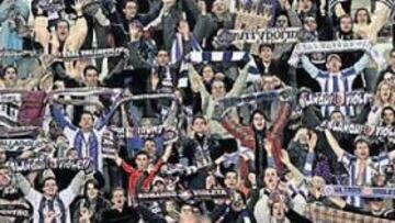 <b>FIESTA. </b>Los aficionados blanquivioletas podrían recibir la Primera División en Zorrilla con un gran Trofeo Ciudad de Valladolid.