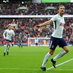 Kane supera a Messi y es el máximo goleador de 2017