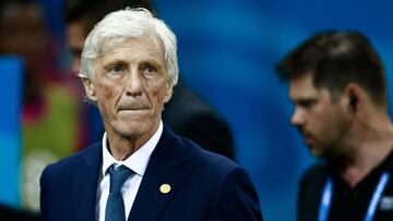 José Pékerman durante un partido con la Selección Colombia en el Mundial Rusia 2018