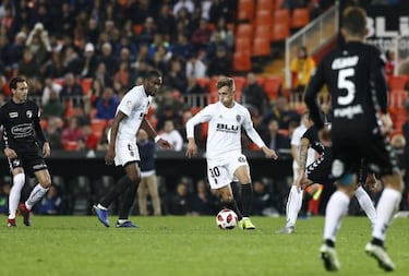 Cillessen sólo tiene por delante a Guedes como fichaje más caro