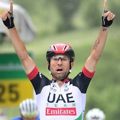 Ulissi arrebata la victoria a Landa a 200 metros de la meta