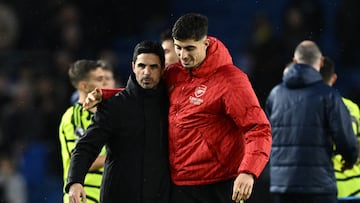 Soccer Football - Premier League - Brighton & Hove Albion v Arsenal - The American Express Community Stadium, Brighton, Britain - April 6, 2024 Arsenal manager Mikel Arteta celebrates with Kai Havertz after the match REUTERS/Dylan Martinez NO USE WITH UNAUTHORIZED AUDIO, VIDEO, DATA, FIXTURE LISTS, CLUB/LEAGUE LOGOS OR 'LIVE' SERVICES. ONLINE IN-MATCH USE LIMITED TO 45 IMAGES, NO VIDEO EMULATION. NO USE IN BETTING, GAMES OR SINGLE CLUB/LEAGUE/PLAYER PUBLICATIONS.