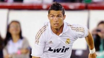 Mourinho se siente feliz con el trío Cristiano, Özil, Benzema...