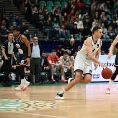 El Manresa remonta en Polonia