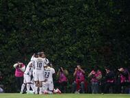 Jugadores de Once Caldas en un partido de la Liga BetPlay.