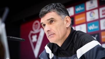 Mendilibar: "He echado de menos el banquillo, no s¨¦ estar fuera"