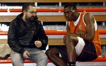 AS le hizo a Biyombo una entrevista en marzo de 2011 que no vio la luz por su marcha a la NBA.