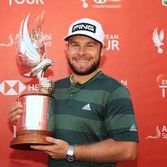 Hatton ofrece su mejor cara y gana en Abu Dabi