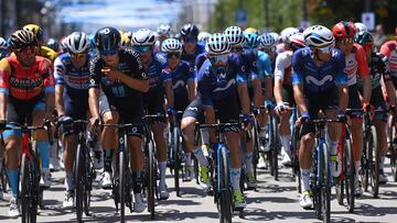 Movistar pasa de la “emoción” a la “rabia” tras sprint de Gaviria