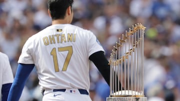 Los Angeles Dodgers han comenzado la pelea por refrendar el título conseguido de la Serie Mundial, en su tercer juego de la temporada (recordar que las dos victorias en la Tokio Series ante Chicago Cubs, contaron par temporada regular). EFE/EPA/ALLISON DINNER