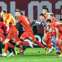 El histórico Pandev lleva a Macedonia a su primera Euro