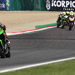 Rea y Ana Carrasco defienden sus lideratos en Donington