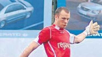 <b>SE QUEDA. </b>Queco Piña será el portero del Racing en Segunda.