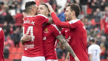 Fecha, horario, cómo ver en directo en televisión y cómo seguir minuto a minuto online el Granada-Nástic de la jornada 30 de LaLiga 1,2,3 (Segunda División).