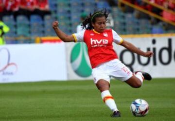 El fútbol femenino debuta en El Campín con triunfo de Santa Fe