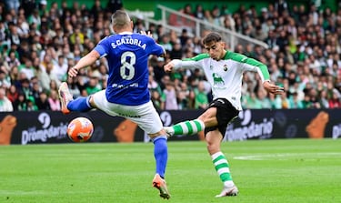 El centrocampista racinguista decidió correctamente en el momento adecuado. Aunque su disparo necesito de ayuda para entrar en la portería, fue decisivo para que su equipo sumara un punto.