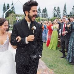 Evaluna es criticada por lavarle los pies a Camilo