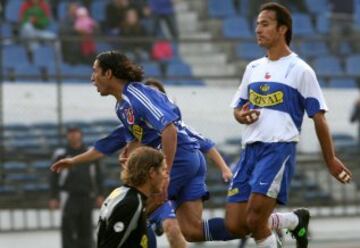 Tras brillar en la U. de Concepción, club que lo formó, el 2005 fue fichado por la U.