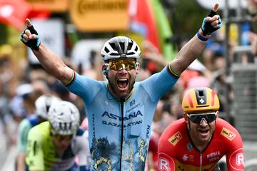 Mark Cavendish consiguió ganar su etapa número 35 en el Tour de Francia, lo que significa que desbanda del récord al mítico Eddy Merckx.