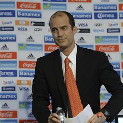 La FMF apoyó a 'Chucky' para que acudiera a firmar con el PSV