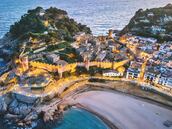 Francia pide a sus ciudadanos que hagan las maletas y se vayan al “Paraíso Azul” de España