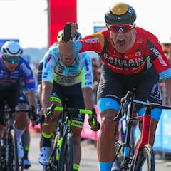 Jonathan Milan se presenta en sociedad con su primer triunfo de etapa en el Giro