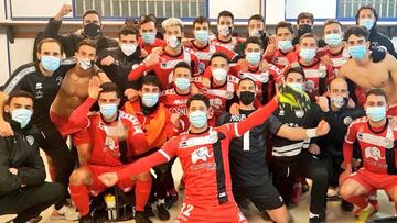 Los reyes de la Segunda B m¨¢s ca¨®tica de la historia