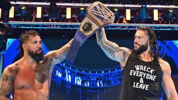 Roman Reigns y Jey Uso, en SmackDown.