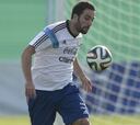 Higuaín llega con obsesión de gol tras 11 meses sin marcar