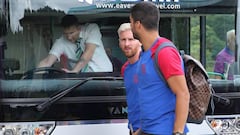 Barça and Messi settling in at Saint George’s Park