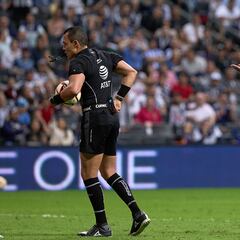 La molestia de Rogelio Funes Mori: “¿Por qué siempre contra Rayados?”