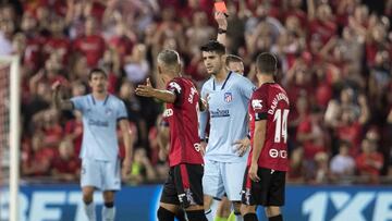 25/09/19 PARTIDO PRIMERA DIVISION
MALLORCA - ATLETICO DE MADRID
PELEA BRONCA TANGANA ENTRE
ALVARO MORATA - XISCO CAMPOS
TARJETA ROJA EXPULSION A MORATA