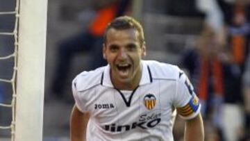 Roberto Soldado.