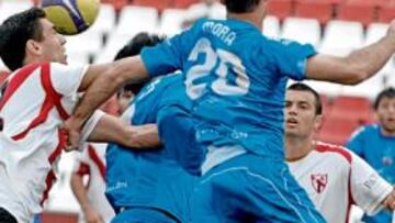 <b>INFERIORES. </b>Las ocasiones que los de Galeote crearon el partido no llegaron a supone un claro peligro para los de Abel Resino.