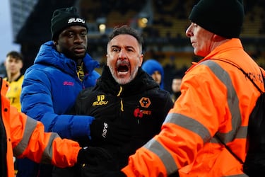 Lío en Wolverhampton: bronca con la afición y oferta de 460M€