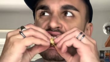 Un francés sibarita se pone a probar quesos españoles y esto es lo que pasa cuando tropieza sin saberlo con el mojo picón