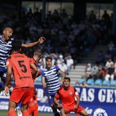La Ponferradina arrolla a un penoso Málaga y presenta credenciales