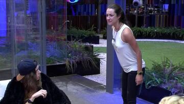 Adara en pleno ataque de histeria y celos contra Miguel en GH 17