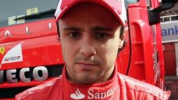 'Vettel tendría que hacer una locura para perder el título'