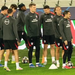 Atlético: frío, risas y buen césped en el entrenamiento