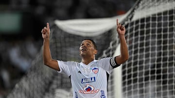 Junior's forward Carlos Bacca celebrates after scoring during the Copa Libertadores group stage first leg football match between Brazil's Botafogo and Colombia's Junior at the Olimpico Nilton Santos Stadium in Rio de Janeiro, Brazil, on April 3, 2024. (Photo by MAURO PIMENTEL / AFP)