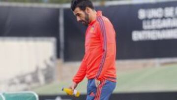 Álvaro Negredo durante un entrenamiento con el Valencia.