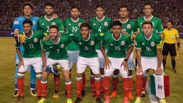 De acuerdo con el diario ingl&eacute;s &lsquo;The Guardian&rsquo;, el Tri se encuentra por encima de su selecci&oacute;n para llevarse el t&iacute;tulo en Rusia.