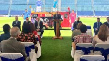 Cruz Azul y Turibus lanzan recorrido del Estadio Azul
