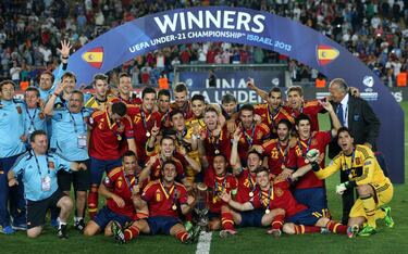 En junio de 2013 ganó su segunda Eurocopa, esta vez con la Sub-21. 
